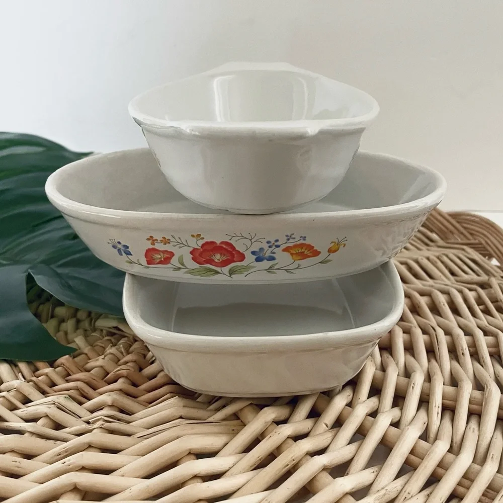 Vintage Northland set of 3 floral Ovenproof Casserole Dishes made in Japan